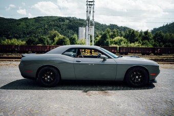 Dodge Challenger 5.7 Hemi V8 SHAKER - 3