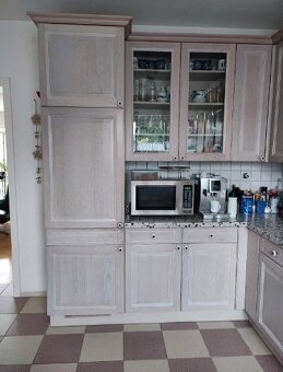 Masívna kuchynská linka z Nemecka so spotrebičmi - 3