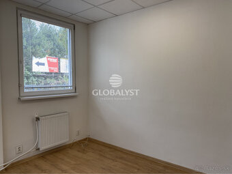 Kompaktná, kancelárska budova - 90 m2 - na Juhu - 3