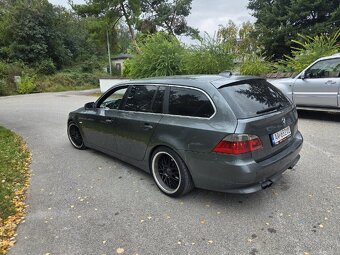 Bmw e61 - 3