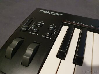 MIDI klávesy Nektar SE61 MIDI keyboard - 3