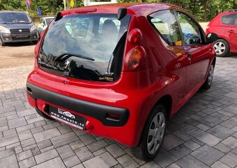 Peugeot 107 1.0 JUNIOR benzín manuál 50 kw - 3