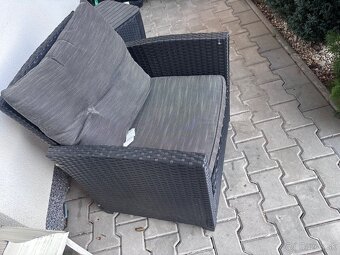 Predám záhradný Nabytok - 3