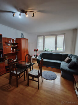 SENEC - EXKLUZÍVNE IBA U NÁS - NA PREDAJ 3 IZBOVÝ BYT V CENT - 3