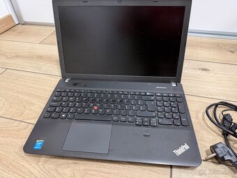 Lenovo E 540 notebook - 3