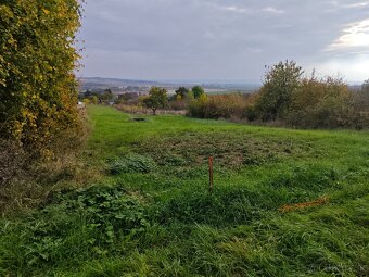 Pozemok Nitrianské Hrnciarovce - 3