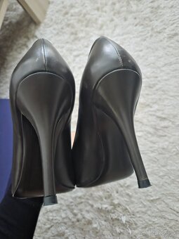 Kozene lodicky Stuart Weitzman vel.39 - 3