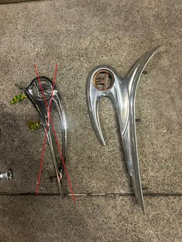 Doplnky, znaky na veterány ŠKODA - 3