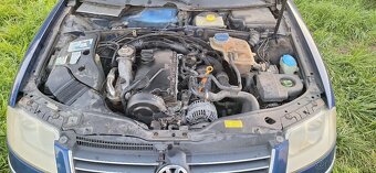 Rozpredam passat B 5,5 variant - 3