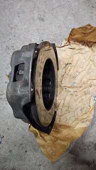 Pritlacny tanier uaz 469 - 3