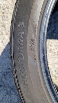 Matador HECTORA 3 255/40R19 - 3