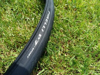 Pirelli P7™ Sport 700x32C plášť, kevlar - 3