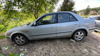 Mazda 323 - 3