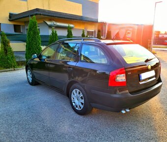 Šooda Octavia 2 Combi 1,9TDI 77KW ELEGANCE - 3