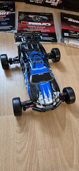 Traxxas Revo Summit XRT - 3