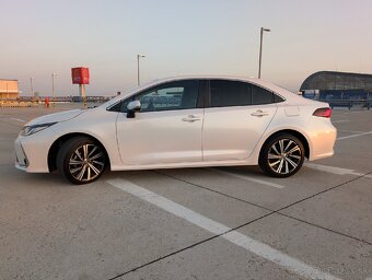 Toyota Corolla Sedan 1.5 CVT Comfort+Tech+Style - 3
