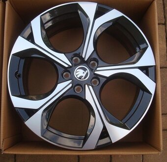 19" alu ŠKODA OCTAVIA 4 + letné pneu. - 3