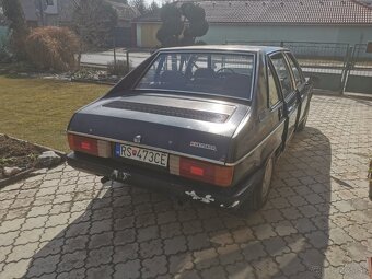 TATRA 613 - chromka - 3