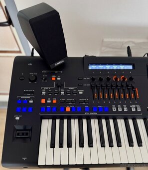 Yamaha Genos 2 - 3