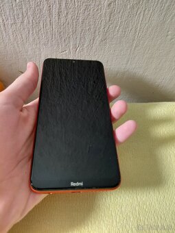 Predal by som telefón Xiami Redmi 8A - 3