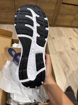 Asics bežecké/botasky - 3
