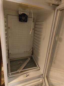 Presklená chladnička - 3