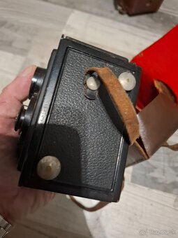 Starý fotoaparát 3 - 3