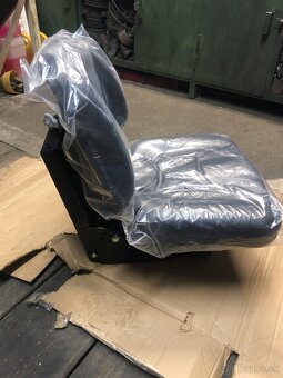 Sedacka malotraktor VZV - 3