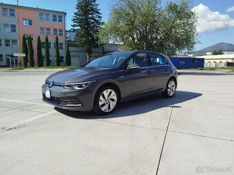 Vw golf 8 2,0 TDI,85 kw,5/2021,5 dver. - 3