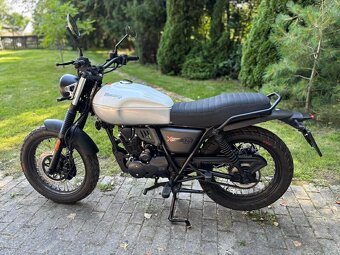 Keeway X light 125 ABS - 3