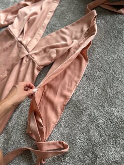 Asos elegantne saty M - 3