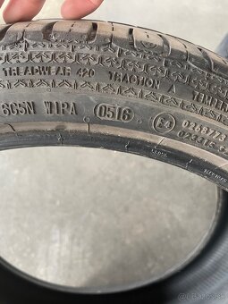 225/40R18 - 3