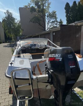 Lodný motor Suzuki 9.9 rv2003 4 takt dlhá noha - 3