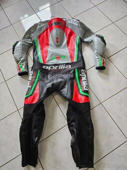 Kožená 1 - dílná kombinéza na motorku - 3