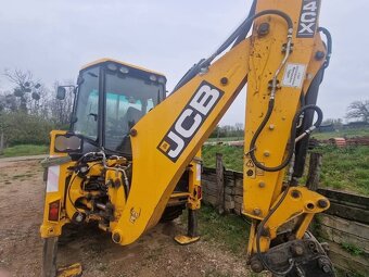 JCB 4 CX - 3