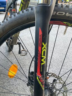 Genesis Impact 3.5 L (48 cm) - 3