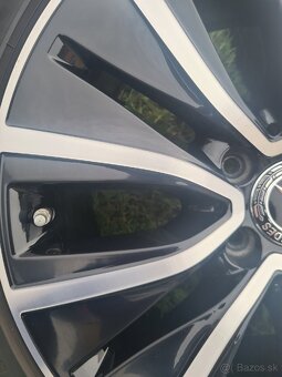 Original disky Mercedes W257 5x112 r18 CLS Magnezium - 3