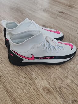 Halove tenisky Nike vel. 37.5 - 3