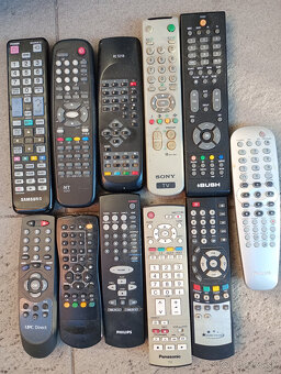 Predám CyberHome,OPTICUM, dialkové ovládače,UPCsettopboxy - 3