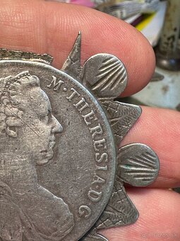 Strieborná minca v prívesku - 3