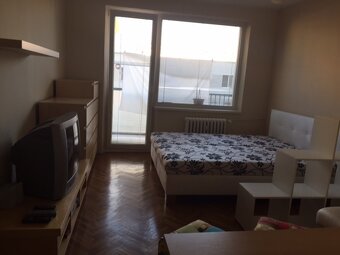 Prenajom 1i zariadený byt - Branisková ul. - 3