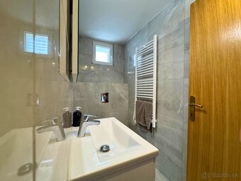 Rodinný dom s garážou na ostrove Vir - Chorvátsko - 3