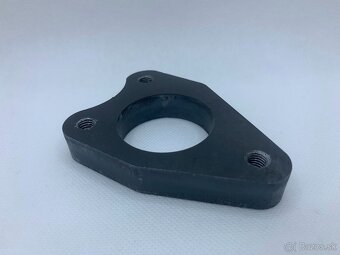 Příruba na výfuk 1756 a 2260 - 3