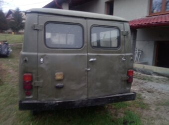 Predám UAZ 452 - 3
