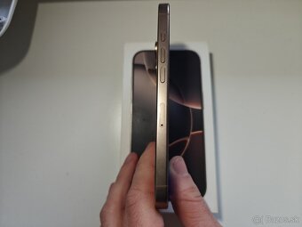 Apple iPhone 16 Pro 128GB - 3