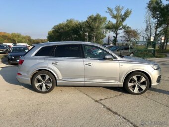 AUDI Q7 S-Line - 3
