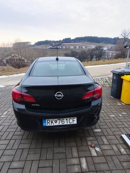Opel Astra sedan 2018 - 3