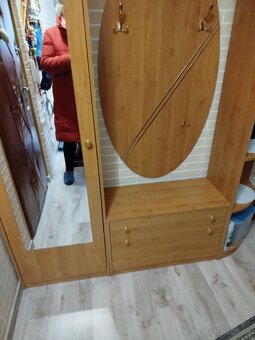 Predsieňova stena ,predam - 3