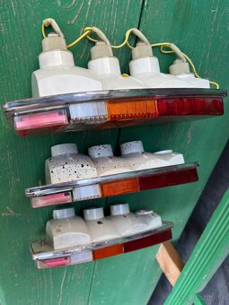 Zadné svetlá Škoda 120 - 3