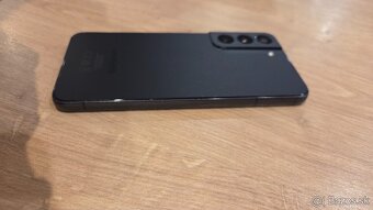 Samsung Galaxy S22 - 3